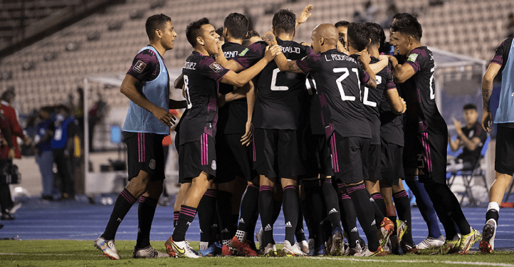 Enfrenta hoy México a Costa Rica