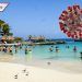 Reportan más contagios de COVID-19 en Quintana Roo; regresará a semáforo amarillo