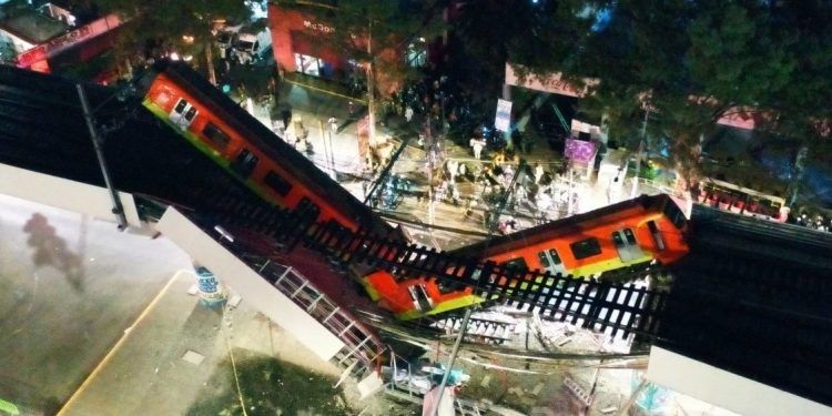 Ciudad de México llega a acuerdos con 80 % de afectados por colapso del metro