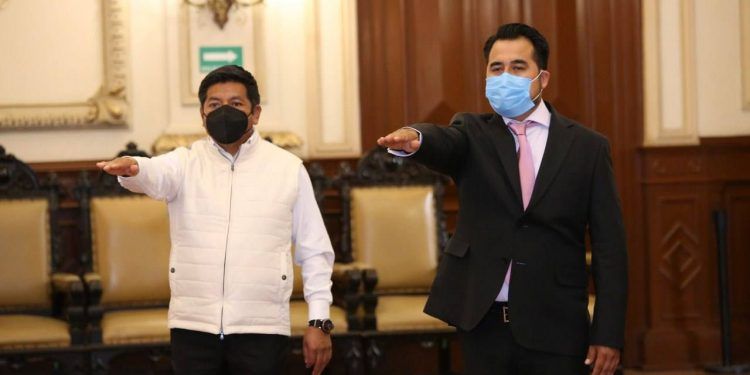 Cabildo de Puebla declara validez de plebiscitos en Canoa y Xochimehuacan
