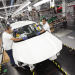 Industria automotriz arranca 2022 con escenario variable
