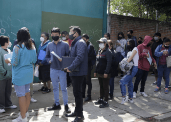 Puebla, entre los ocho estados con más casos activos de COVID