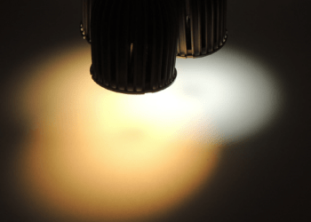 Luz blancamodulable,bajo estudio