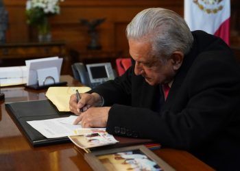 “Tribunal Electoral exige que publique una sentencia en mi contra o arrestarán a Jesús Ramírez”, dice AMLO