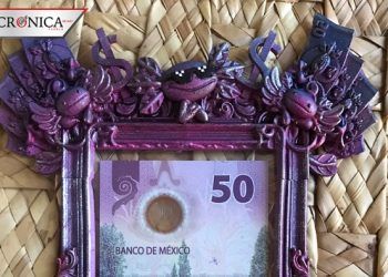 Hombre diseña marco para su billete del ajolotito de 50 pesos (FOTOS)
