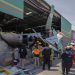 Fallecen tres poblanos en desplome de avión en supermercado de Morelos