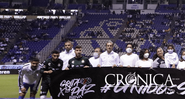 Cierra el Corona Lounge y se revisará concesión