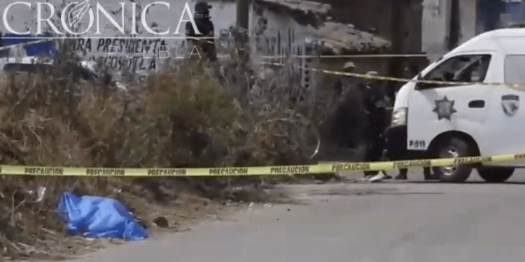 Hallan cadáver embolsado en San Matías Cocoyotla