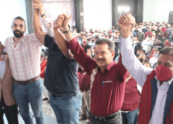 Reforma Eléctrica, proselitismo y sketches