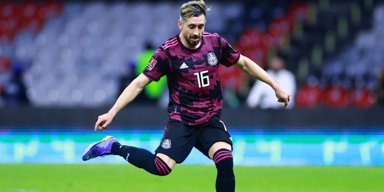 México se prepara para retar a El Salvador con la baja de Héctor Herrera