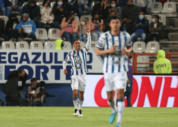 Pachuca vence a la Máquina y amarra el liderato general