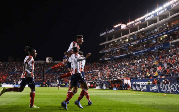 Suspenderán venta de cerveza en el segundo tiempo del partido San Luis vs Club Puebla