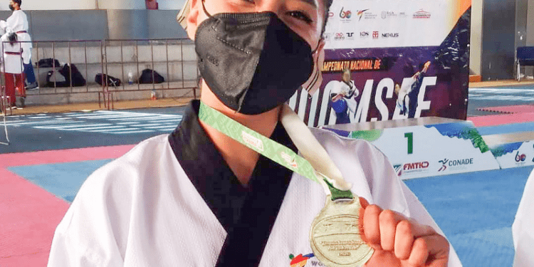 Naschielly Conde, referente del taewkondo de formas