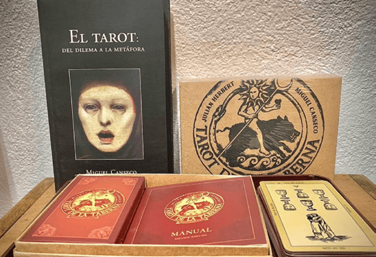 Tarot de la taberna, más que arte