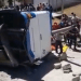 Muere pasajera en volcadura