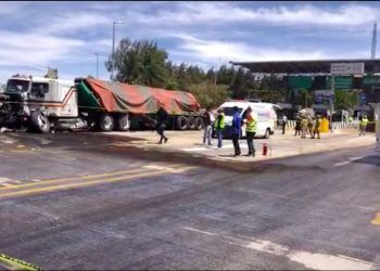 Accidente en Autopista Guadalajara-Tepic deja un menor muerto y siete heridos 