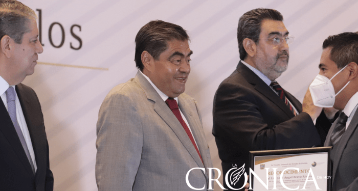 Respeto y autonomía para la FGE: Barbosa