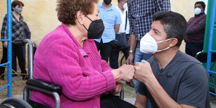 Acerca Ayuntamiento de Puebla servicios a la población mediante jornadas Integrales