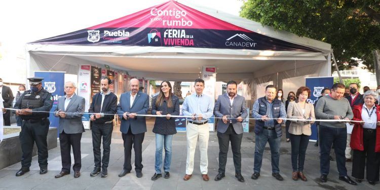 Inauguran Gobierno Municipal y Canadevi la Feria de la Vivienda en Puebla