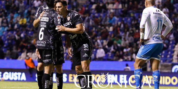 Cae Puebla ante Necaxa 1-0 en el Cuauhtémoc