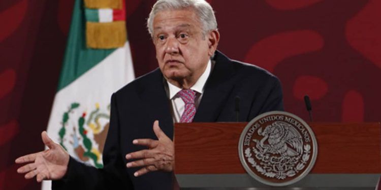 Las falsas realidades de las “mañaneras”