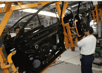 Retrocede Puebla 12% en exportaciones en un año