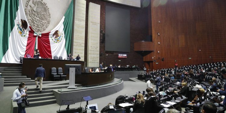 Comisiones de la Cámara de Diputados aprueban la Reforma Eléctrica