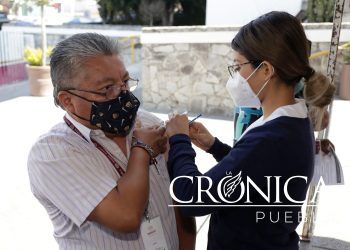 Convoca Salud Puebla a personas de la tercera edad y trabajadores del sector a aplicarse cuarta dosis