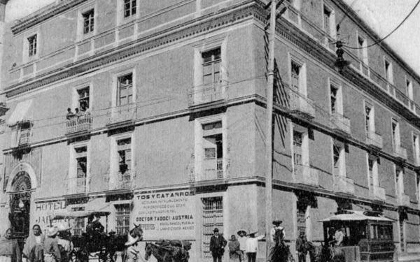 IN MEMORIAM – HOTEL JARDÍN