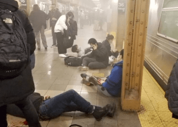 Tiroteo en el Metro de Nueva York deja al menos 16 heridos
