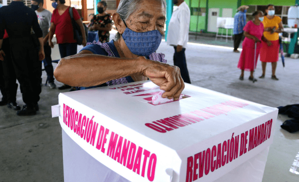 Los votos en la revocación de mandato; algunos datos y reflexiones