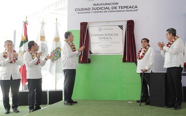 Trasladan restos de Cecilia Monzón a panteón de San Andrés Calpan 