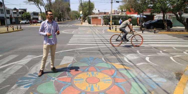 Amplían espacios peatonales a través del arte en la colonia San Manuel