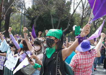 Despenalización del aborto: Guerrero ya, Puebla aún no