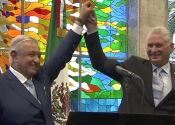 Otorga Cuba a AMLO la Orden José Martí