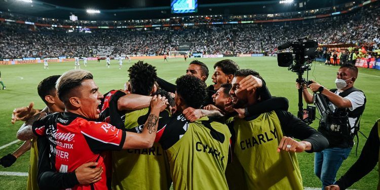 Atlas se alza como bicampeón de la Liga MX