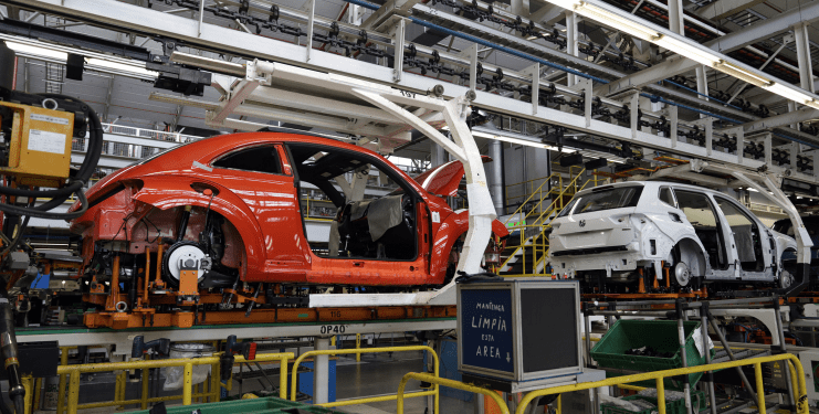 Produce AUDI 13.3% más; VW, 2.1% menos