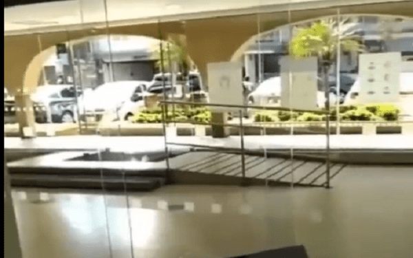 Robo a camioneta de valores desata balacera en Las Ánimas