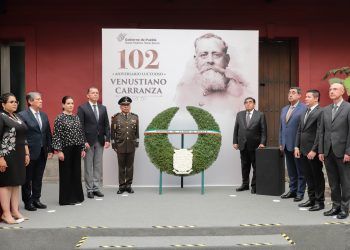 Conmemoran en Puebla el 102 aniversario luctoso de Venustiano Carranza