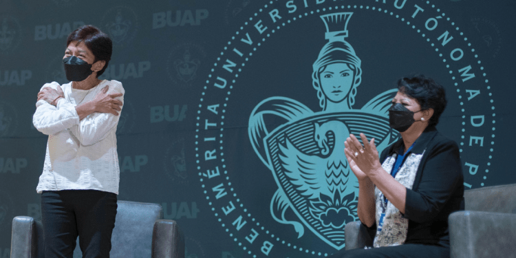 BUAP se compromete con la transparencia