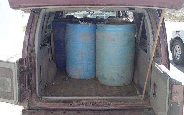 Detiene policía estatal una camioneta cargada de huachicol en Chignahuapan