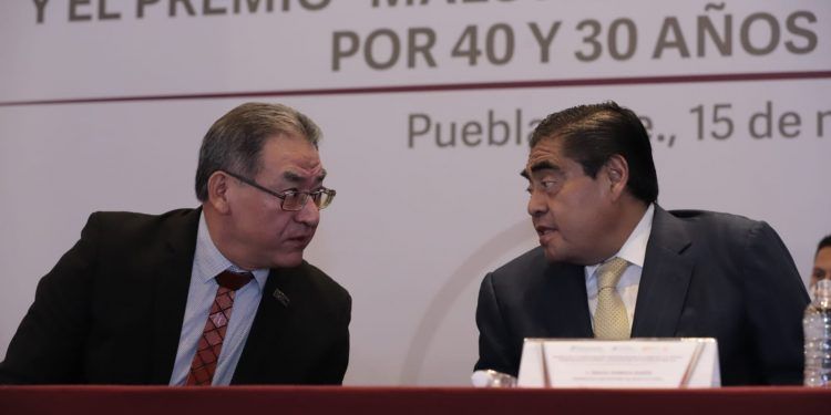 “Libres para expresar pensamiento crítico”