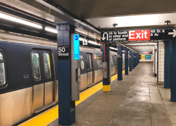 Tiroteo en el metro de Nueva York deja un muerto