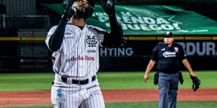 Mariachis dejó sobre el terreno a Pericos