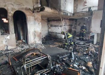 Se incendia casa de Lomas de Castillotla en Puebla 
