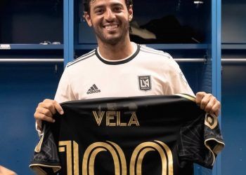 Carlos Vela renueva un año más con el LAFC