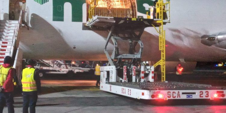 Cientos de vuelos cancelados en EE.UU. por falta de personal