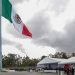 Colocan bandera monumental en nueva asta de Los Fuertes