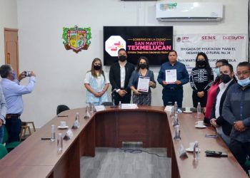 Gobierno de Texmelucan signa convenio con Brigada de Educación Desarrollo Rural No.34