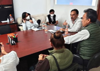 Dialoga ayuntamiento con vecinos de El Carmen